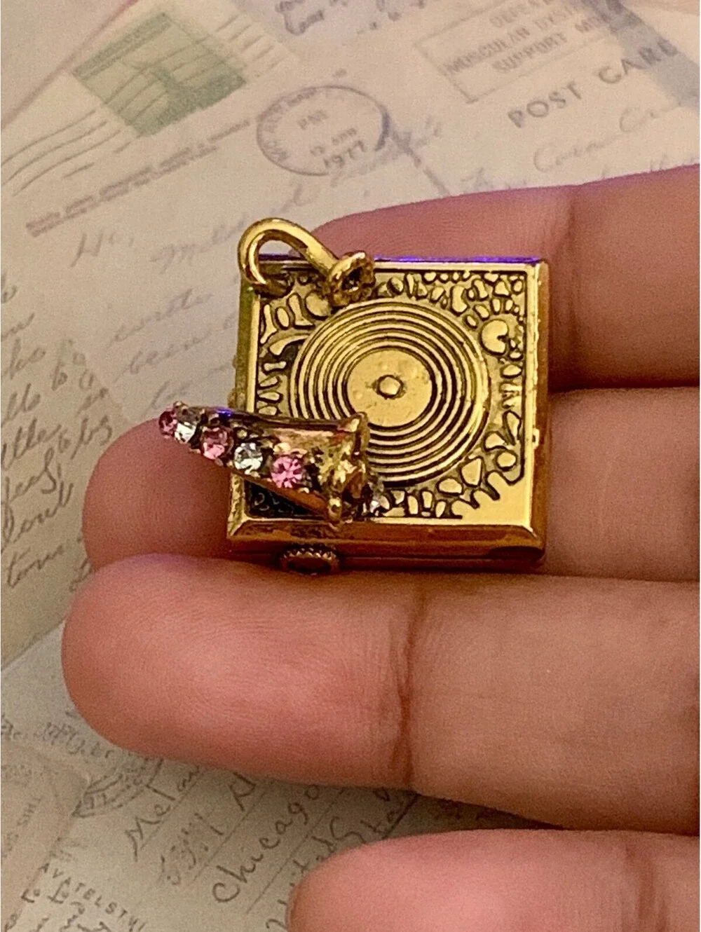 Charming Gold Tone Turntable Pin with Pink Rhinestones Retro Music Lover's Dream